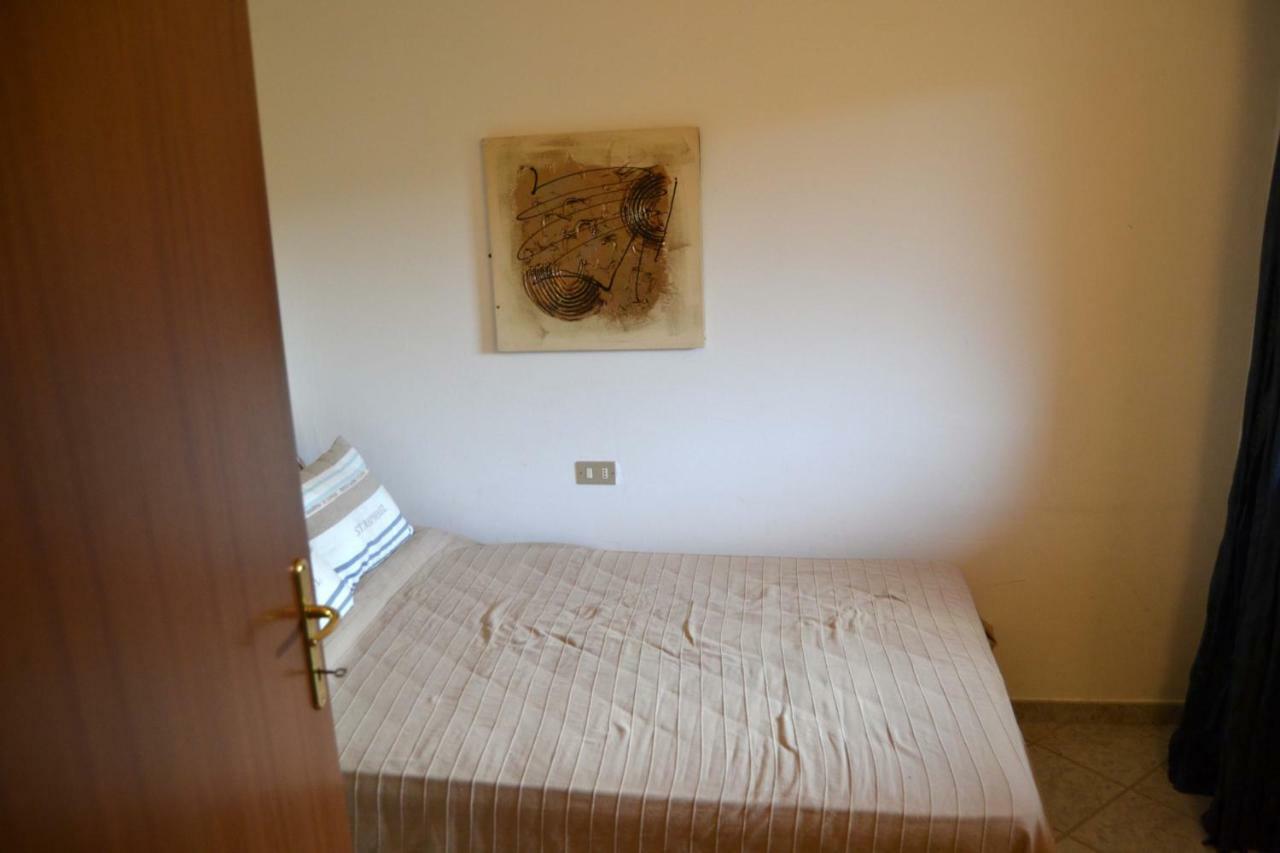 Le Stelle Di Portisco Apartment Exterior photo